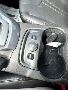 Used 2012 Ford Focus Titanium w/ Luxury Pkg image 30