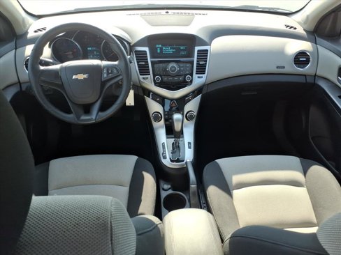 Used 2016 Chevrolet Cruze LS image 6