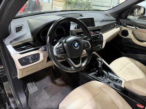 Used 2018 BMW X1 sDrive28i w/ Convenience Package image 12