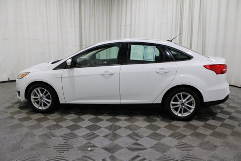 Used 2017 Ford Focus SE image 32