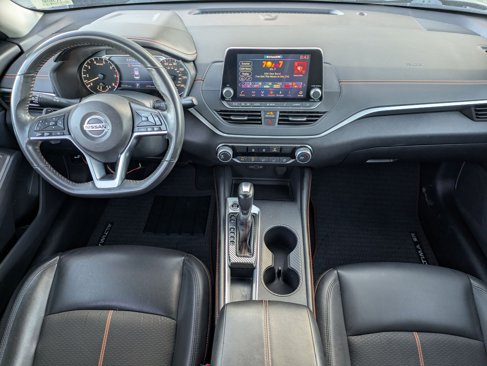 Used 2022 Nissan Altima 2.5 SR image 19