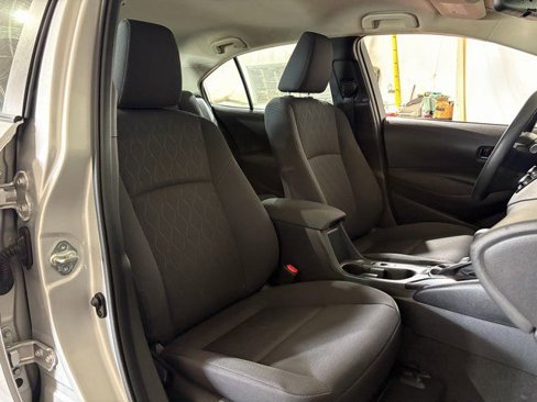 Used 2023 Toyota Corolla LE image 26
