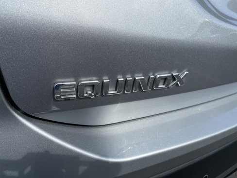 Used 2023 Chevrolet Equinox LT w/ Driver Convenience Package image 29