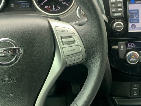 Used 2016 Nissan Rogue SL image 15