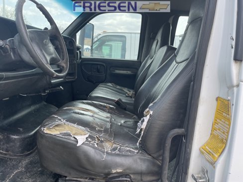 Used 2004 Chevrolet Kodiak C4500 2WD Crew Cab image 11