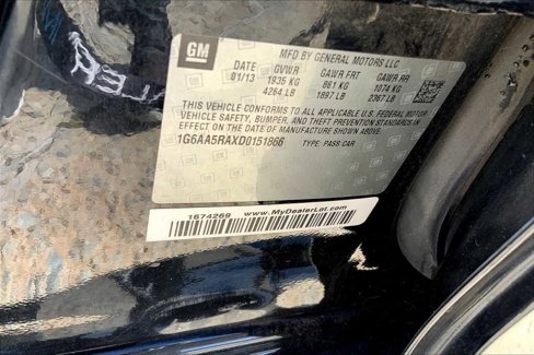 Used 2013 Cadillac ATS Sedan w/ Sun And Sound Package image 31