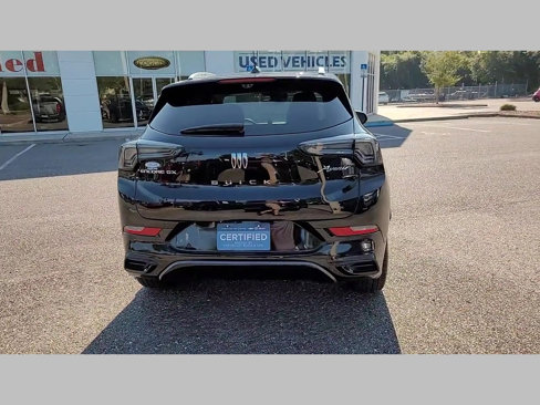 Used 2024 Buick Encore GX Avenir w/ Avenir Technology Package image 22