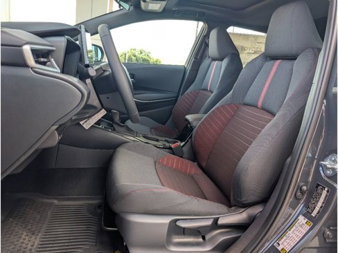 New 2025 Toyota Corolla SE image 13