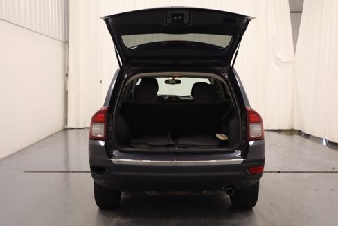 Used 2014 Jeep Compass Limited image 18