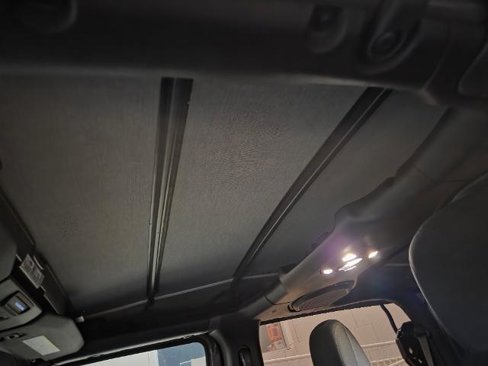 Used 2021 Jeep Wrangler Sport image 14