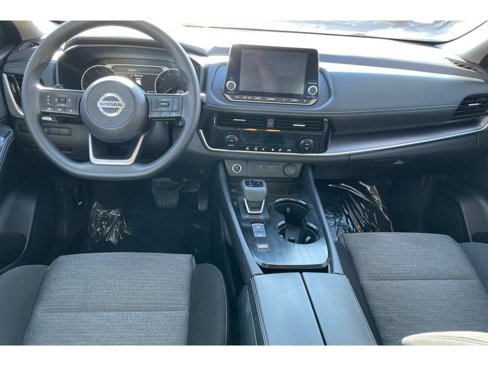Used 2021 Nissan Rogue SV image 14