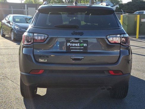 Certified 2022 Jeep Compass Altitude w/ Sun and Sound Group image 5
