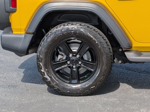 Used 2021 Jeep Wrangler Unlimited Sport image 12