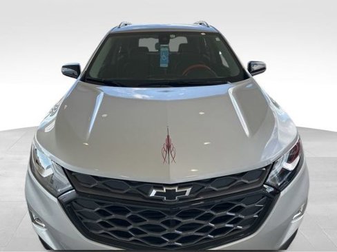 Used 2020 Chevrolet Equinox Premier w/ Premier Redline Edition image 2