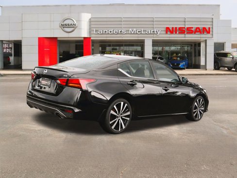 Used 2020 Nissan Altima 2.5 SR image 3