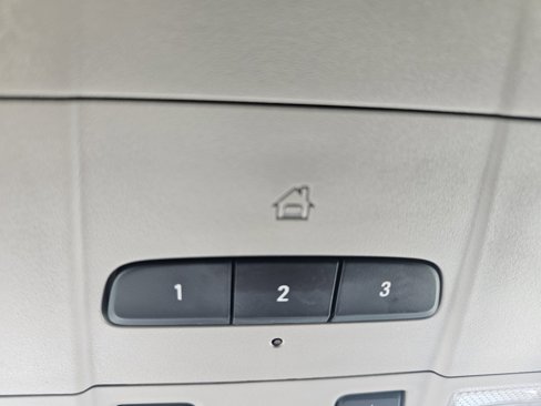 Used 2018 Buick Enclave Avenir w/ LPO, Cargo Package image 34