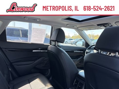 Used 2021 Kia Seltos SX w/ SX Sunroof Package image 14