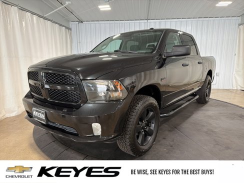 Used 2016 RAM 1500 Express w/ Black Ram 1500 Express Group image 1