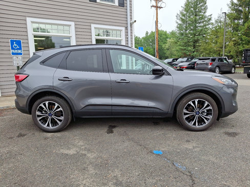 Certified 2022 Ford Escape SEL w/ SEL Stealth AWD Package image 8