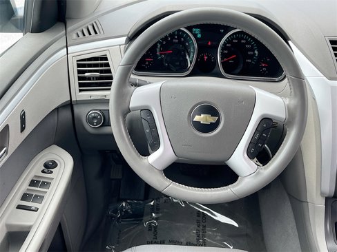 Used 2011 Chevrolet Traverse LS image 19