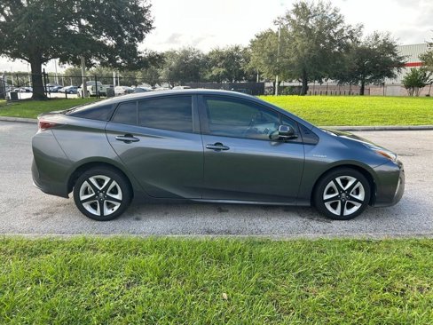 Used 2016 Toyota Prius Four Touring image 6