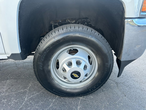 Used 2015 Chevrolet Silverado 3500 W/T image 15