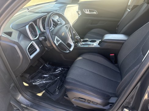 Used 2017 Chevrolet Equinox LT w/ Convenience Package image 14