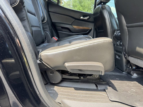 Used 2017 GMC Acadia Denali w/ Technology Package image 35