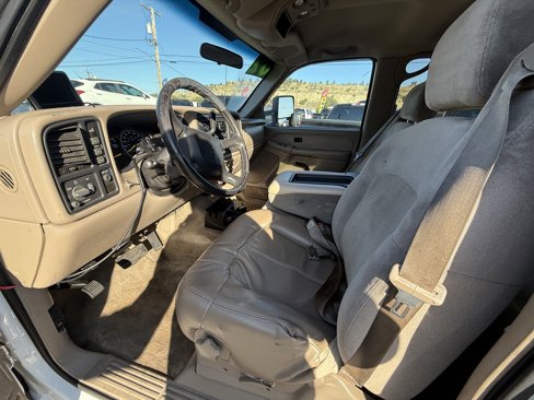 Used 2001 Chevrolet Silverado 2500 LS w/ Off-Road Skid Plate Pkg image 11