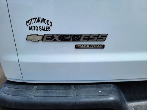 Used 2014 Chevrolet Express 2500 LS image 33