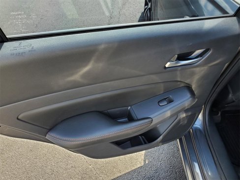 Used 2022 Nissan Altima 2.0 SR image 14