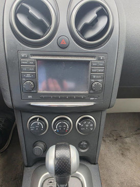 Used 2011 Nissan Rogue SV w/ SL Pkg image 13