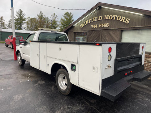Used 2001 Ford F350 2WD Regular Cab DRW Super Duty image 2