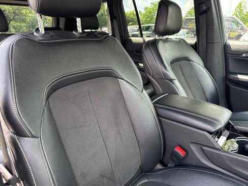 Certified 2022 Jeep Grand Cherokee Altitude image 25