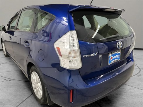 Used 2012 Toyota Prius V Two image 3
