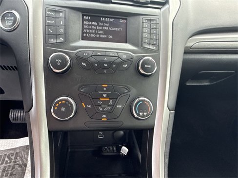 Used 2020 Ford Fusion S image 25