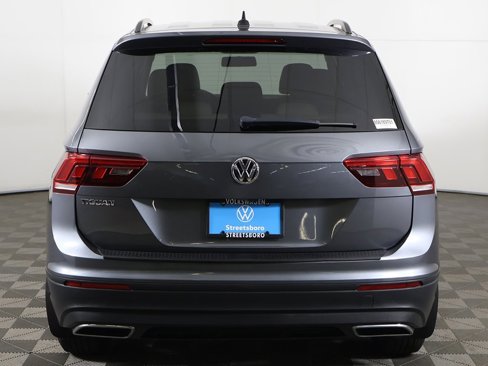 Used 2020 Volkswagen Tiguan S image 10