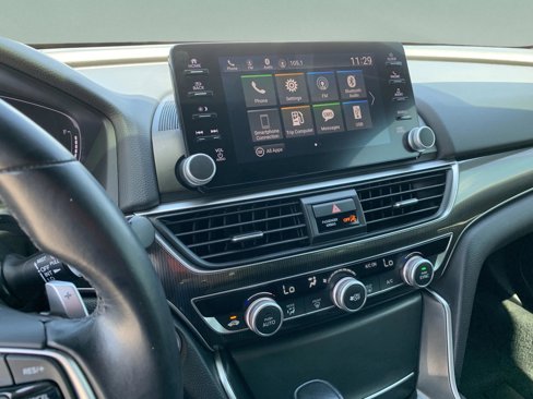 Used 2018 Honda Accord Sport image 26