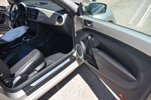 Used 2013 Volkswagen Beetle 2.5 image 10