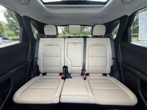 Used 2022 Ford Escape SEL image 24