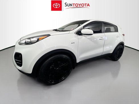 Used 2017 Kia Sportage LX image 9