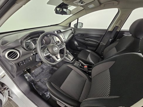 Used 2020 Nissan Versa S image 24
