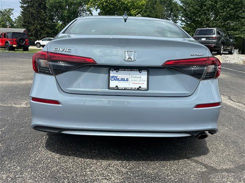 Used 2023 Honda Civic Sport image 7