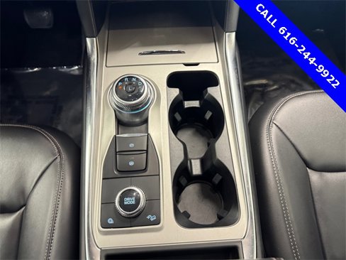 Used 2023 Ford Explorer XLT w/ Equipment Group 202A image 16