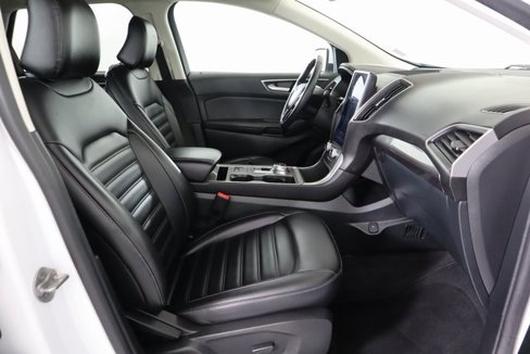 Used 2024 Ford Edge SEL image 13