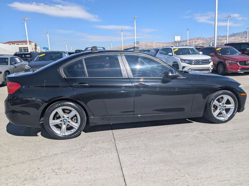 Used 2013 BMW 320i Sedan image 2