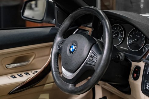 Used 2014 BMW 428i Convertible w/ Premium Package image 17