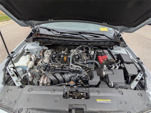 Used 2024 Nissan Altima 2.5 SV image 38