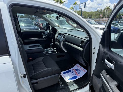 Used 2018 Toyota Tundra SR5 image 15