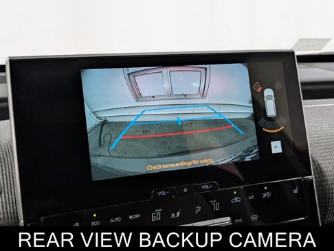 Used 2024 Toyota bZ4X XLE image 40